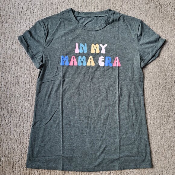 Women's "In My Mama Era" Scoop Neck T-Shirt - Gray - Size L - NWOT - Picture 2 of 8